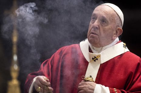 Papież Franciszek o ślepym fanatyzmie. Jego wpis na Twitterze wywołał burzę. Poszło o LGBT