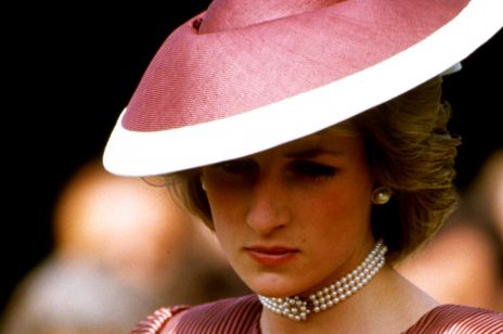 Księżna Diana kochała Karola aż do śmierci? Podobno przed tragicznym wypadkiem zwierzyła się dziennikarce.