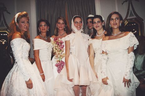 Ślub tylko w białej sukni i na szpilkach? Te gwiazdy przełamały weselne stereotypy