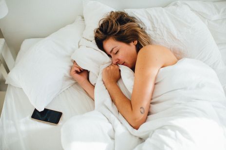Poranna rutyna na udany dzień: 5 nawyków, które pomogą Ci wstawać bez budzika