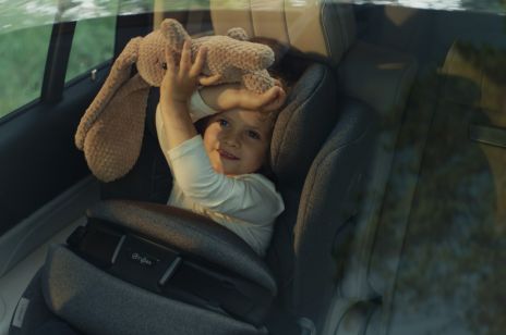 Producenci fotelików samochodowych dokładają wszelkich starań, by podróż dziecka była bezpieczna i komfortowa