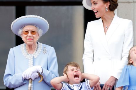Królowa Elżbieta II obchodzi "platynowy jubileusz" panowania. Książę Louis skradł show [WIDEO I ZDJĘCIA]