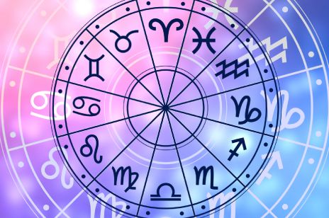 Horoskop dzienny na sobotę 26 listopada 2022. Zobacz, jak spędzisz ten dzień
