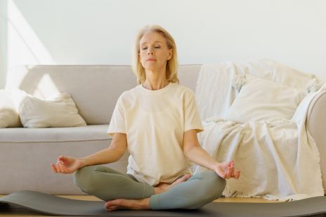 Medytacja zazen: co daje medytacja w pozycji lotosu? Korzyści i zagrożenia