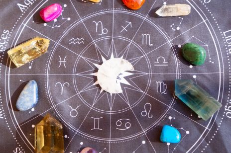 Wielki horoskop kryształowy na październik 2023 dla wszystkich znaków zodiaku – Baran, Byk, Bliźnięta, Rak, Lew, Panna, Waga, Skorpion, Strzelec, Koziorożec, Wodnik, Ryby