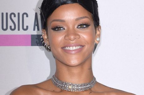 All-ONS_1661028-Rihanna