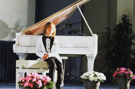 7-letni kompozytor z Grecji