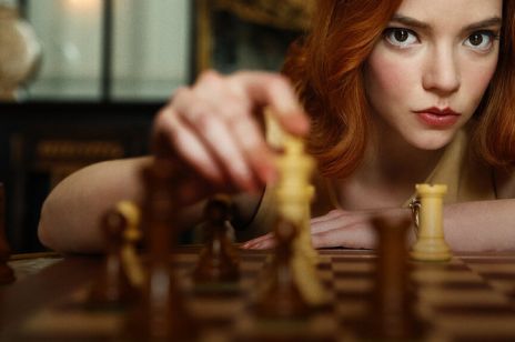 Najpopularniejsze seriale w sieci: "Gambit królowej"