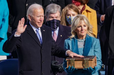 Jill Biden i Joe Biden na zaprzysiężeniu