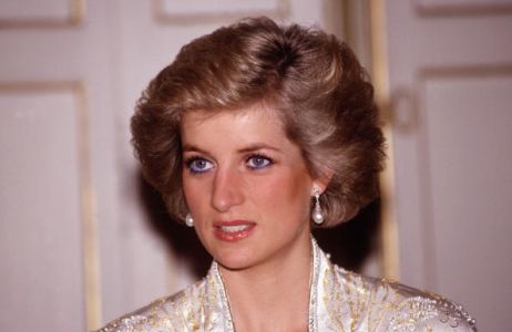Modern Diana bob: o tę fryzurę będą pytać nie tylko fanki „The Crown”. Jak wygląda i komu pasuje?