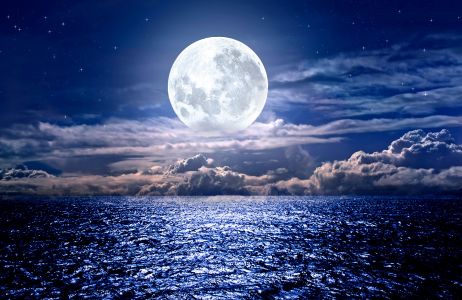 Urodzeni w czasie pełni Księżyca należą do grona wybrańców. Łączy ich wyjątkowa moc