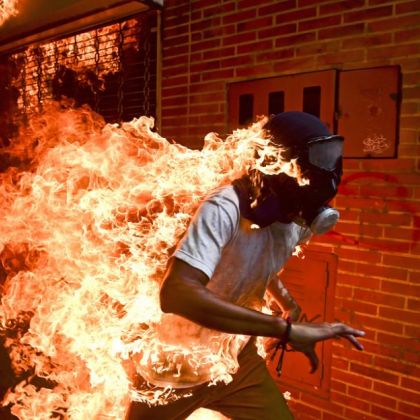 world-press-photo-2018-venezuela-crisis