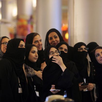 kobiety-w-arabii-saudyjskiej-prostestuja-przeciwko-zakrywaniu-ciala