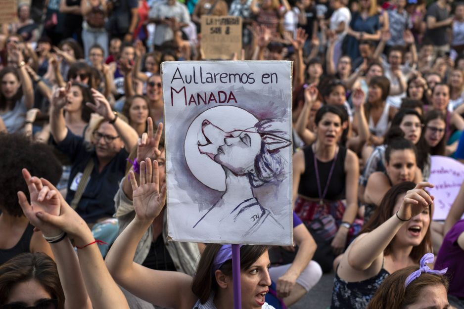 Gwałt na 14-latce był tylko "molestowaniem"? Protesty w Madrycie