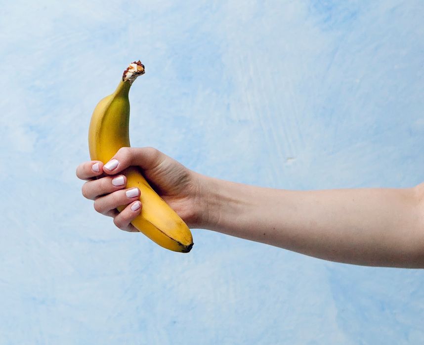 Czy można jeść skórkę od banana?