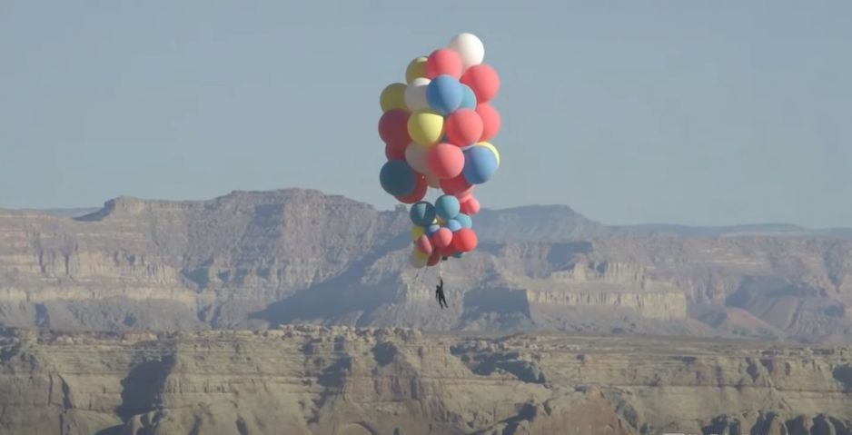 David Blaine: Lot balonami nad Arizoną