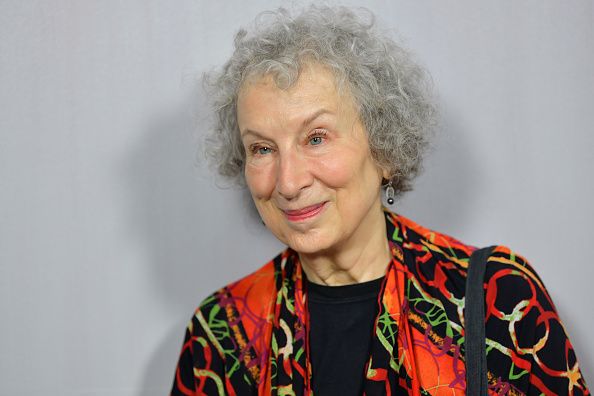 Margaret Atwood opowiada swoją historię w dokumencie "Słowo to siła". Jak dobrze znasz autorkę "Opowieści podręcznej"?