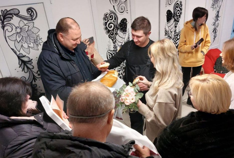 Wojna w Ukrainie: ślub w bunkrze