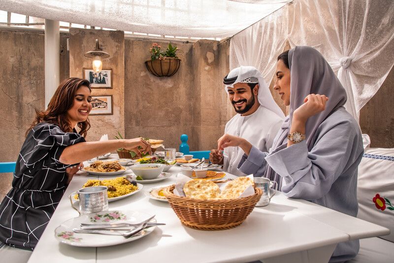 Dubaj dla smakoszy, czyli jedyne w swoim rodzaju atrakcje kulinarne w największym mieście Emiratów