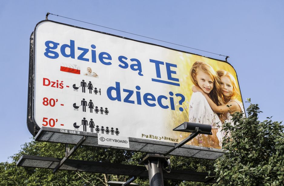 "Gdzie są TE dzieci" - billboard z kampanii