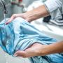 Pielęgnacja wymagających materiałów - jak prać i prasować?