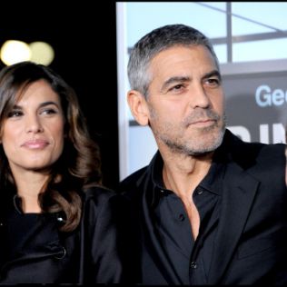 ALLONS_756512_Clooney_With_Mother__Canalis_01