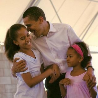 Barack Obama z córkami