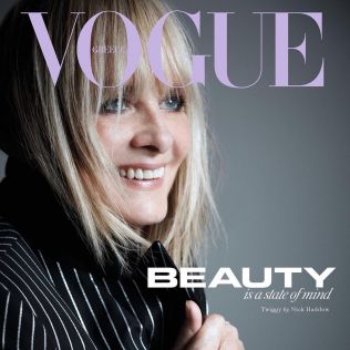 Twiggy - bogini lat 60. - wraca na okładkę Vogue'a