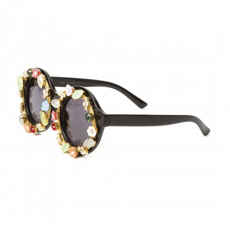 claires_katyperry_crystal_and_flower_embelished_round_sunglasses_1899eur_1500gbp_2990chf_7590pln