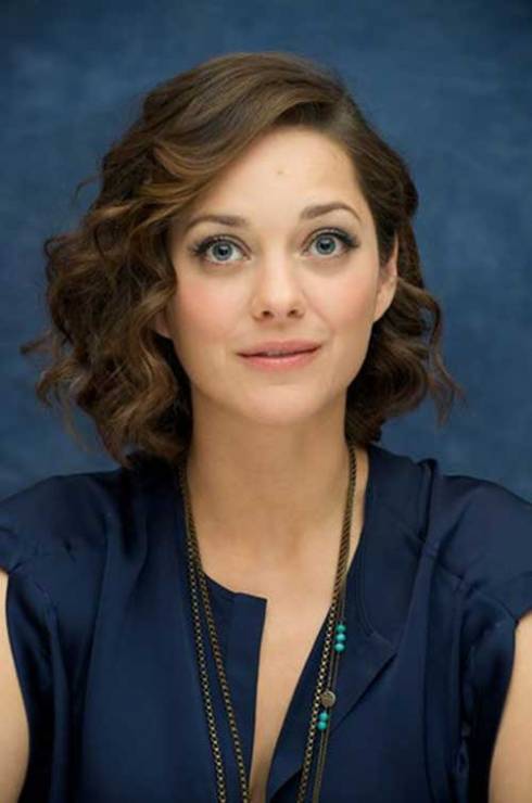 Short-Brown-Curly-Hair-Style