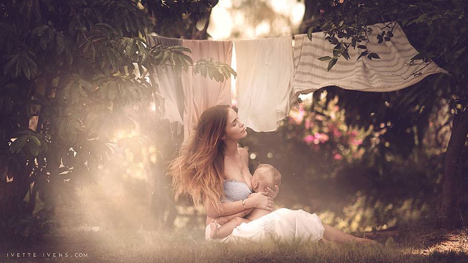 social-issues-family-photography-public-breastfeeding-goddess-ivette-ivens-3