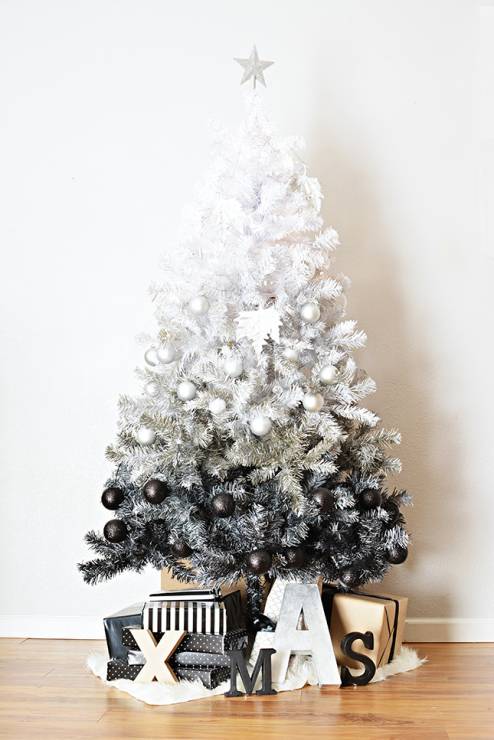 White_Christmas_Tree-9