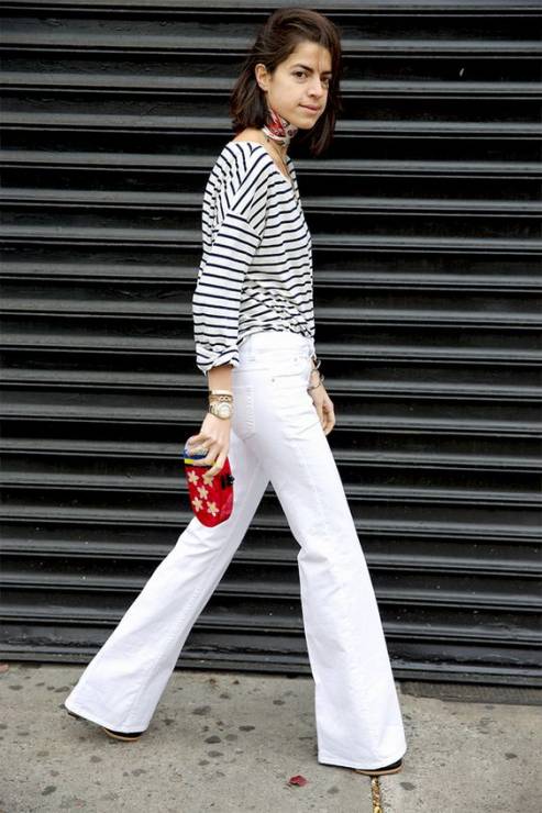 Białe jeansy jak je nosić?