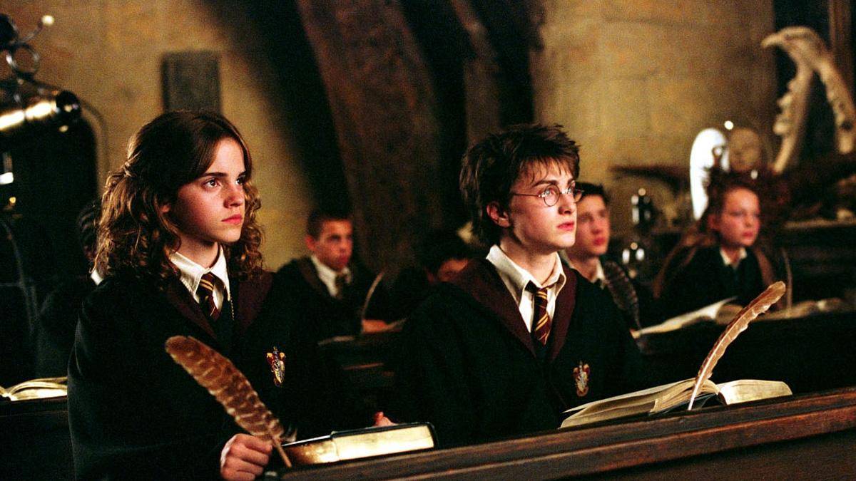 Czy Harry, Ron i Hermiona ukończyli szkołę?