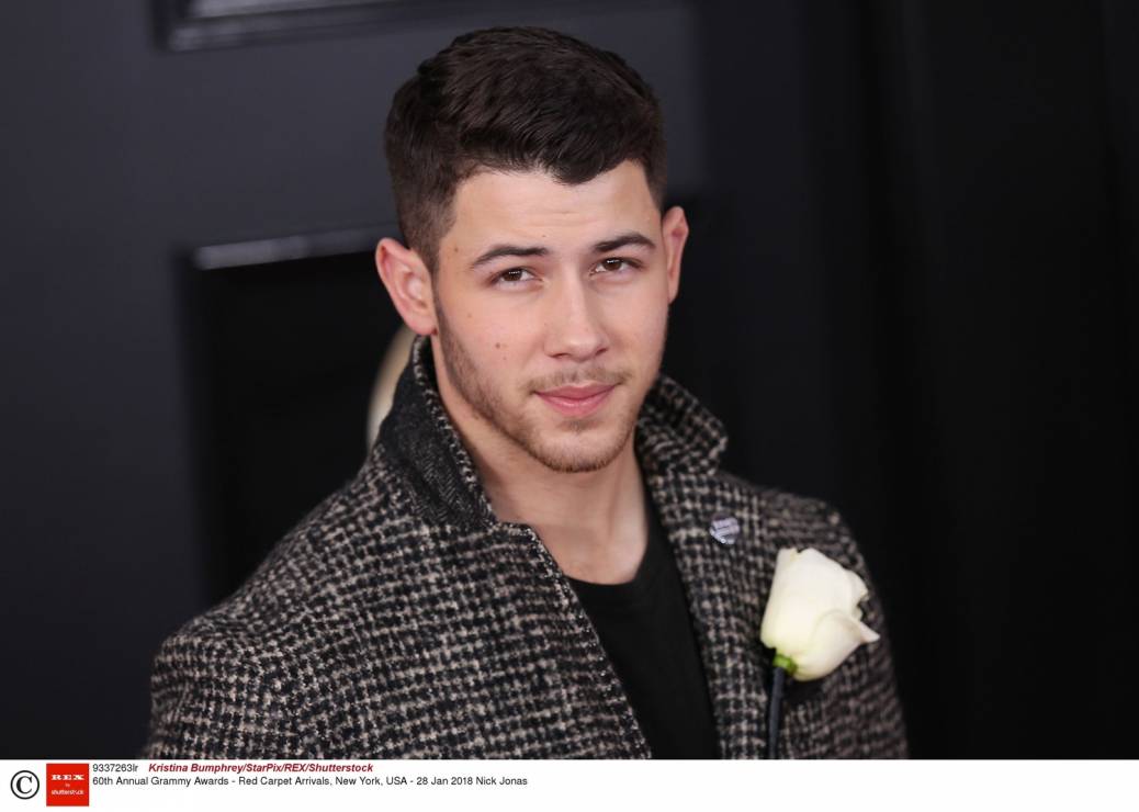 Nick Jonas na Grammy 2018