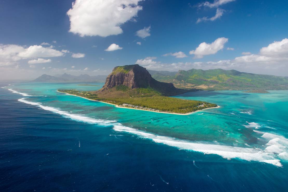 Mauritius: wakacje. Dlaczego warto pojechać?