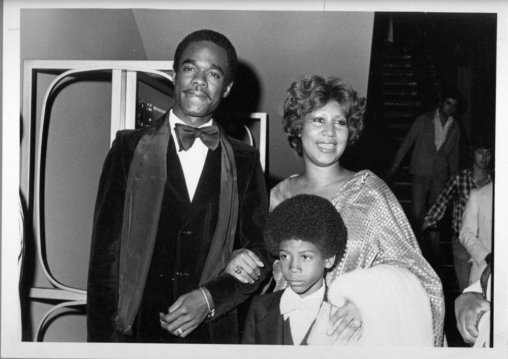 Aretha Franklin z mężem Glynnem Turman i synem Kelfem, 1978