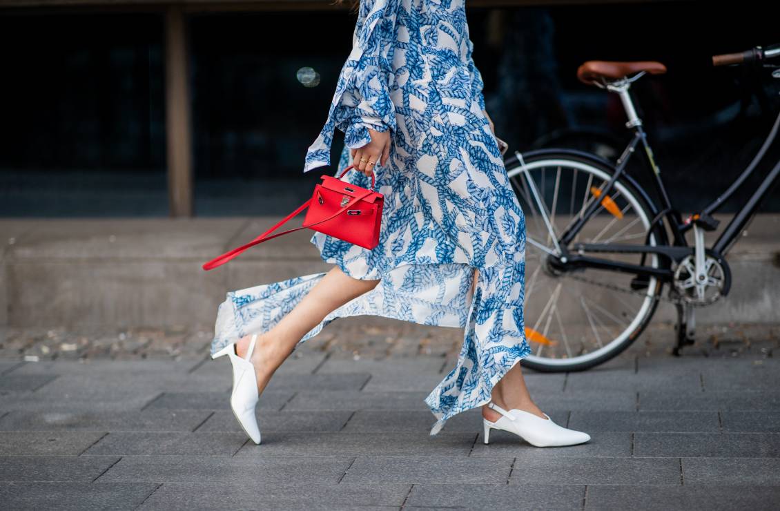 Małe torebki: trendy moda wiosna 2019