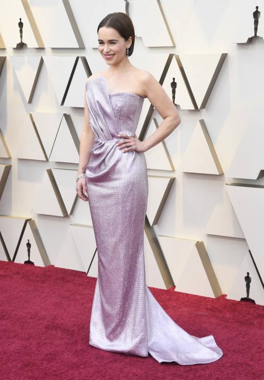 Oscary 2019 - Emilia Clarke w sukience Balmain