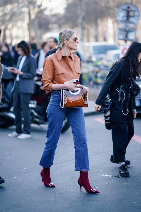 Jeans na wiosnę 2019: moda uliczna wiosna 2019