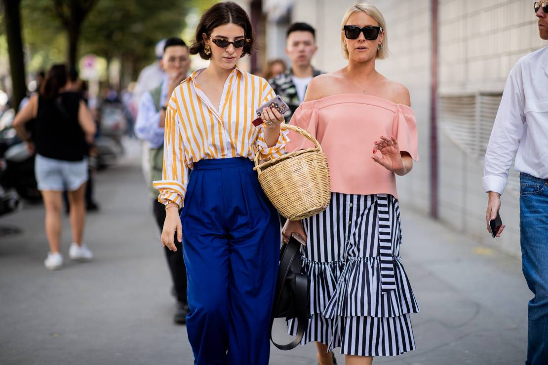 Wiklinowe koszyki na lato 2019: trendy moda lato 2019