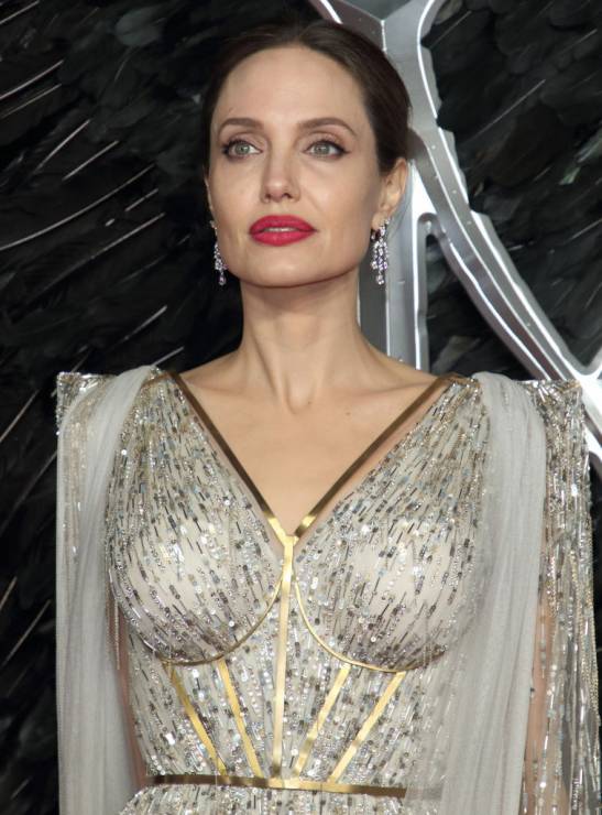Angelina Jolie na premierze "Czarownicy"