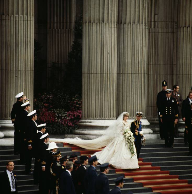 Suknia ślubna księżnej Diany - tajemnica po latach wyszła na jaw
