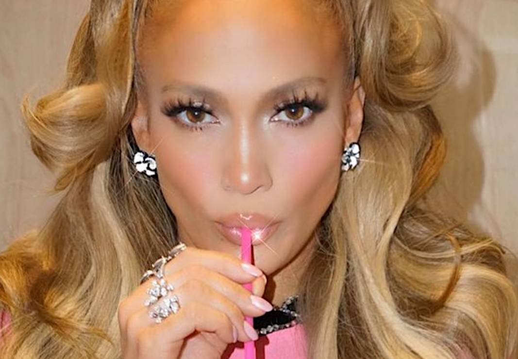Jennifer Lopez stosuje botosk?
