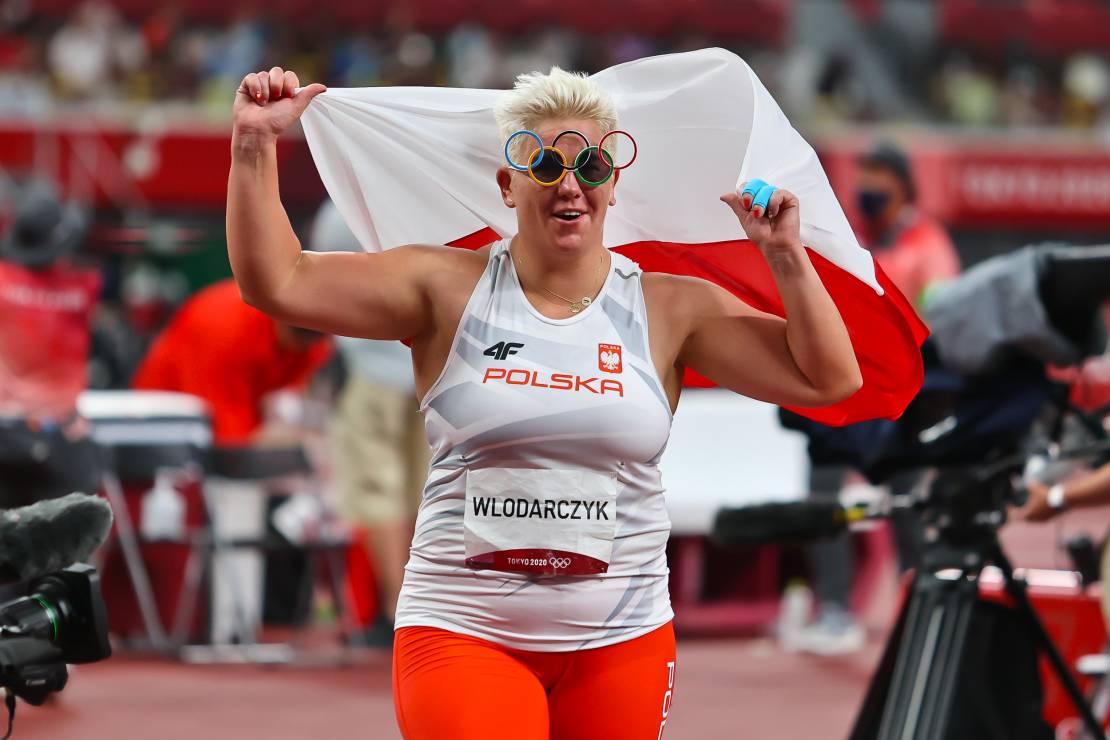 Anita Włodarczyk zdobywa złoto w rzucie młotem na igrzyskach w Tokio
