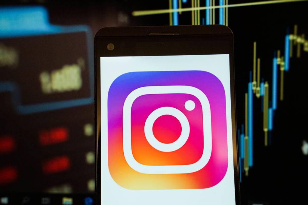 Nowa aktualizacja Instagrama - przewijanie postów w bok