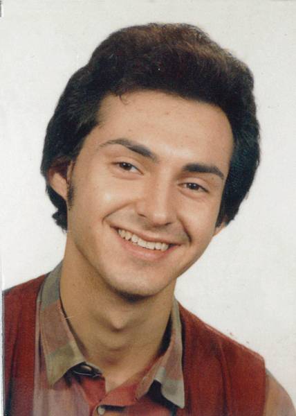  Rok 1992 – zdjęcie Michała z dowodu osobistego.
