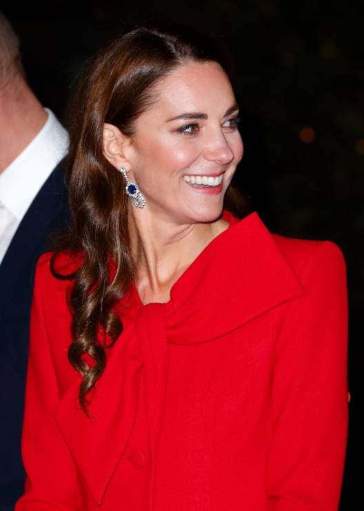 Kate Middleton w czerwonej sukience zachwyciła podczas bożonarodzeniowego koncertu