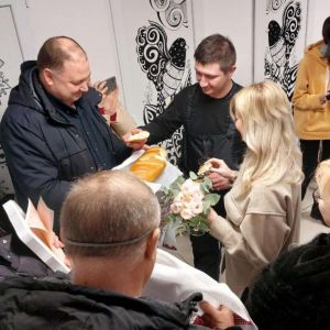 Wojna w Ukrainie: ślub w bunkrze